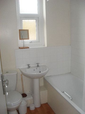  Image of 4 Bedroom House Share  To Rent at Horfield Bristol Horfield, BS7 0HQ